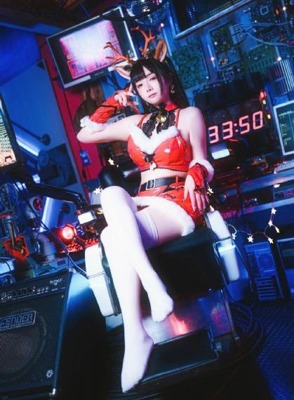 asiass极品裸体女pics_无广告免费播放高清电影